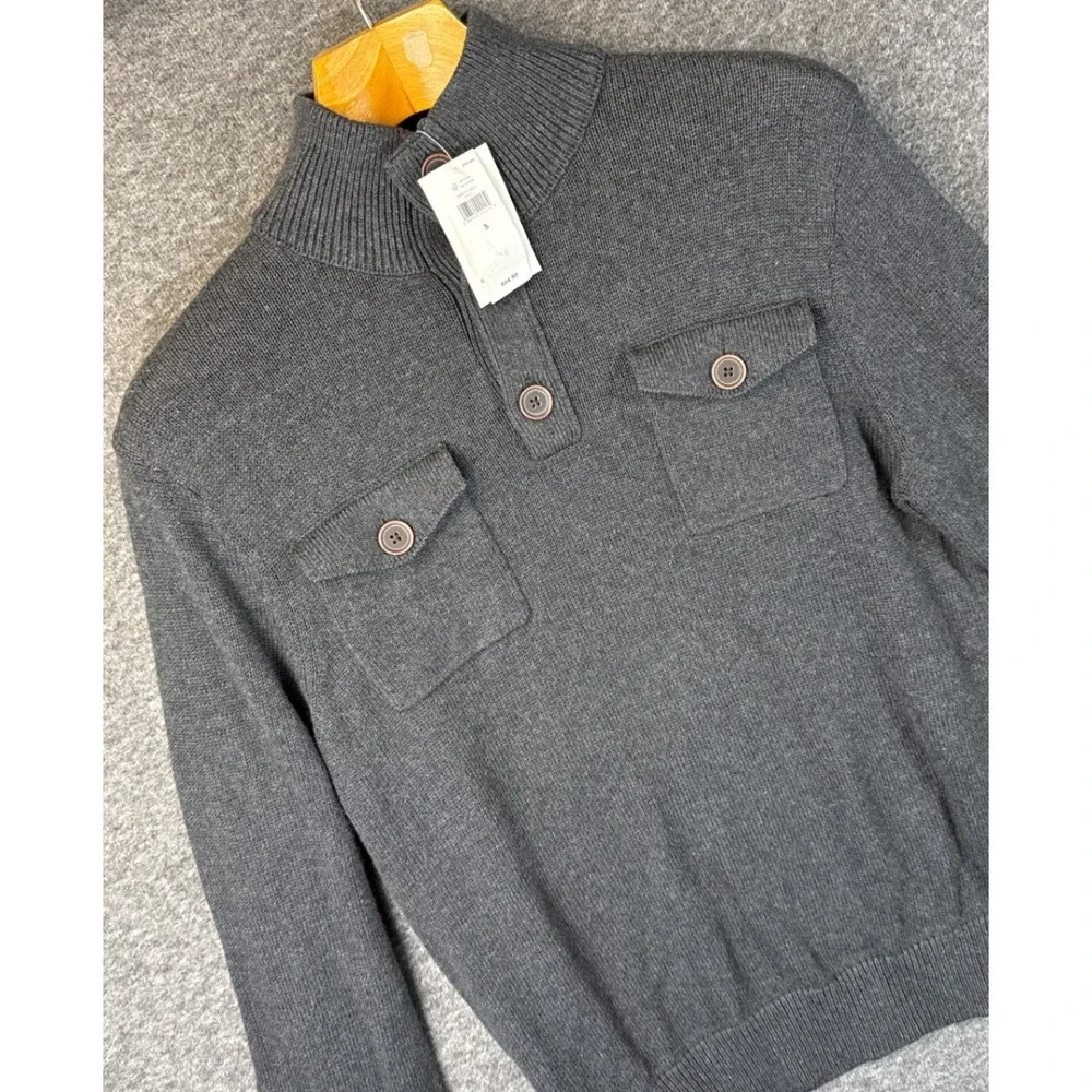 NWT Banana Republic Gray Mock Neck Button Pullover Sweater Men Size S Preppy Top